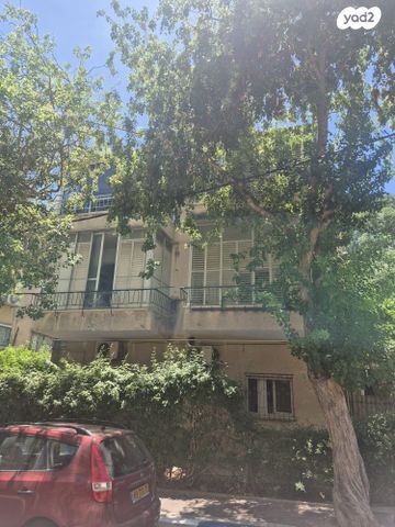 דירה, גנסין 36, גבעתיים