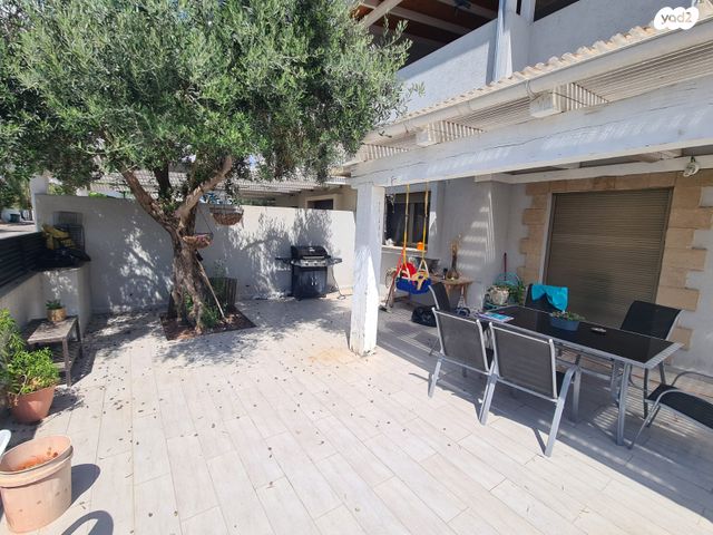 בית פרטי/ קוטג', פרחי הדר, פרדס חנה כרכור