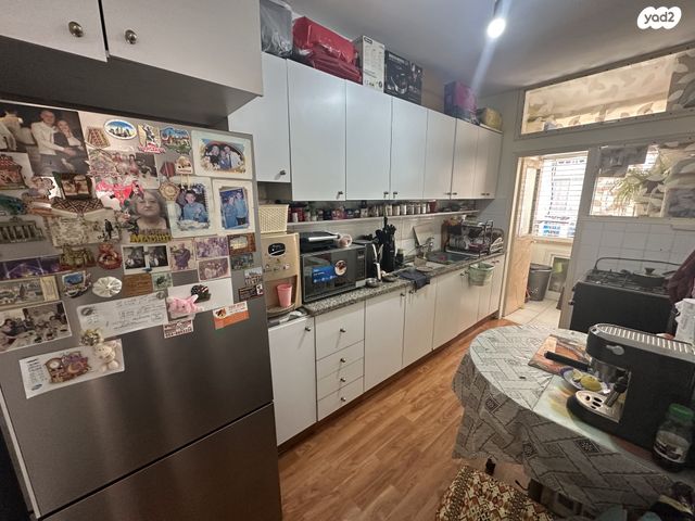 דירה, שדרות בר אילן, דרום מערב ותיק, בת ים