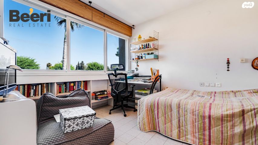 דו משפחתי, שלמה קפלנסקי, קרית ביאליסטוק, יהוד מונוסון