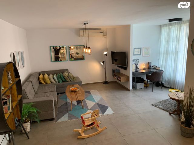 דירה, סוקולוב, גולן, רמת השרון