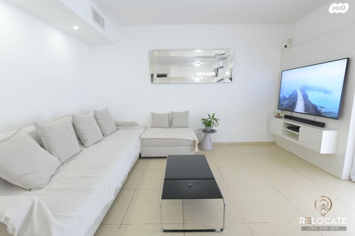 דירה, מיכל בת שאול, האמהות, שחמון, רובע 9, אילת