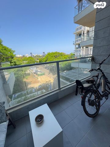 דירה, נווה גן, רמת השרון