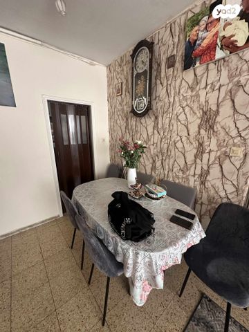 דירה, שדרות בר אילן, דרום מערב ותיק, בת ים