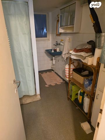 דירה, אלוף שמחוני, גבעת הורדים, רסקו, ירושלים