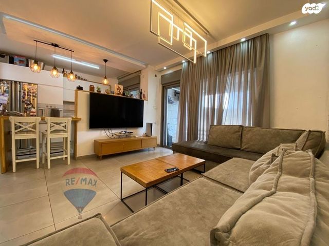 דירת גן, דליה 17, שאר העיר, נצרת עילית / נוף הגליל