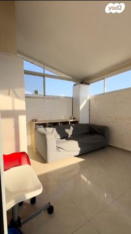 דופלקס, סמטת שיטרית 6, עמידר, טירת כרמל