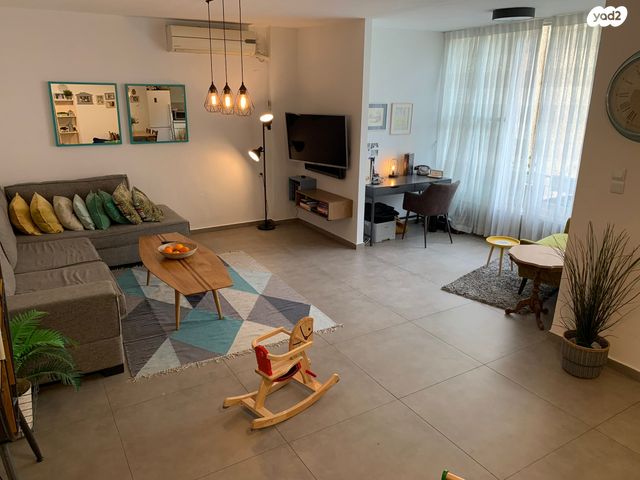 דירה, סוקולוב, גולן, רמת השרון