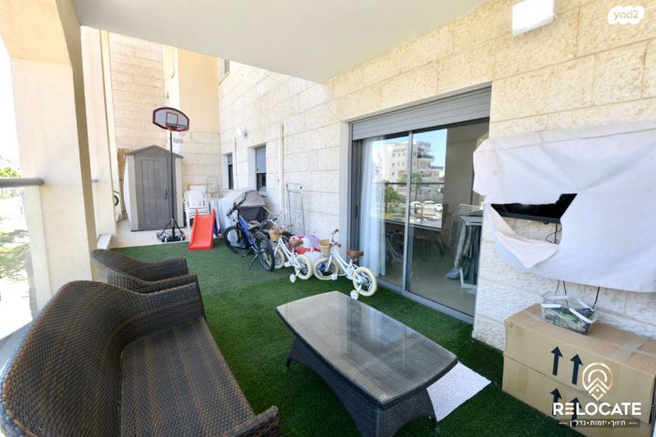 דירה, מיכל בת שאול, האמהות, שחמון, רובע 9, אילת