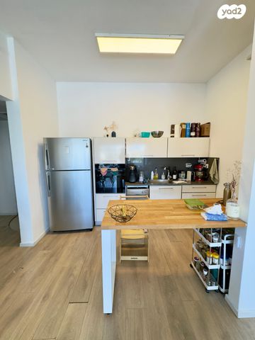 גג/ פנטהאוז, נאות אפקה ב', תל אביב יפו