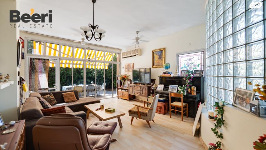 דו משפחתי, שלמה קפלנסקי, קרית ביאליסטוק, יהוד מונוסון