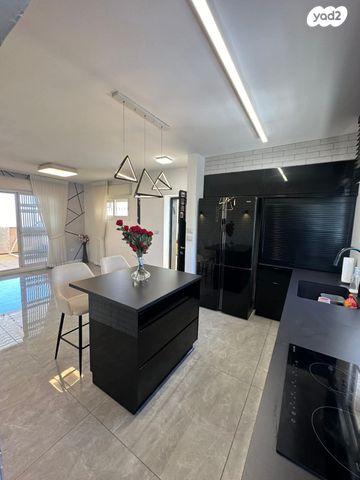 גג/ פנטהאוז, האשל, רמות יצחק, נשר