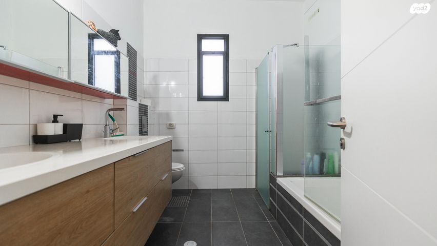 בית פרטי/ קוטג', שובל, שאר העיר, מיתר / כרמית