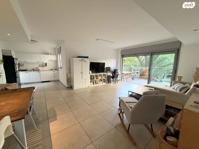 דובה ויצחק שיינפיין 30