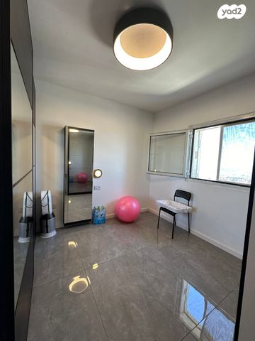 גג/ פנטהאוז, האשל, רמות יצחק, נשר