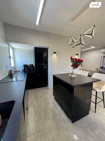 גג/ פנטהאוז, האשל, רמות יצחק, נשר