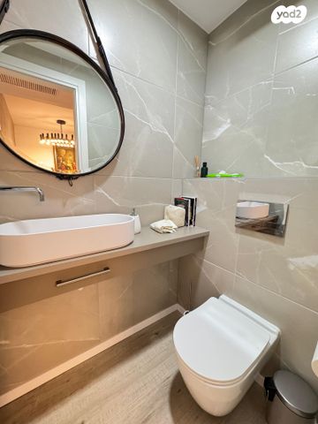 דירה, נווה גן, רמת השרון