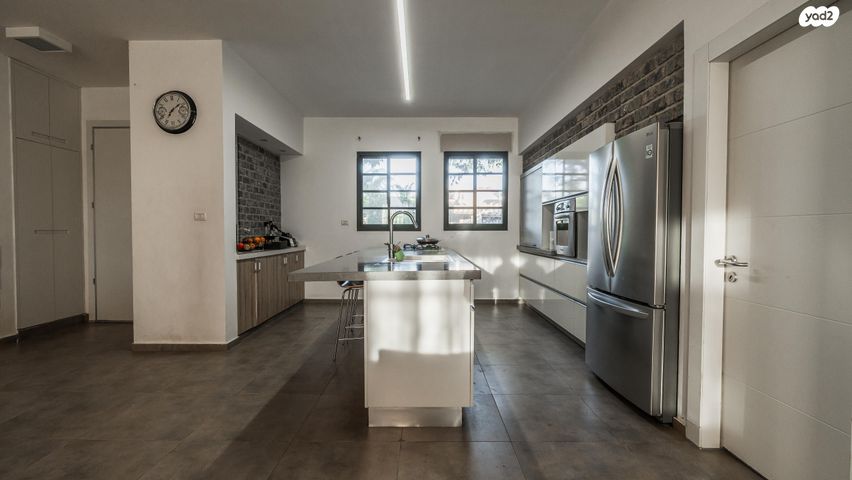 בית פרטי/ קוטג', שובל, שאר העיר, מיתר / כרמית