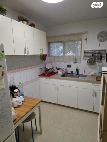 דירה, הנרייטה סולד 9, רמת יוסף, בת ים