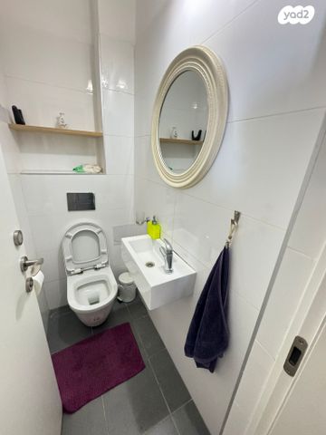 דירה, נווה גן, רמת השרון