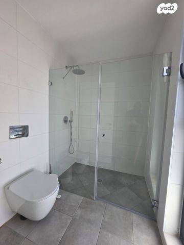 דירה, הרצל 136, גבעת הרצל, אזור המלאכה יפו, תל אביב יפו