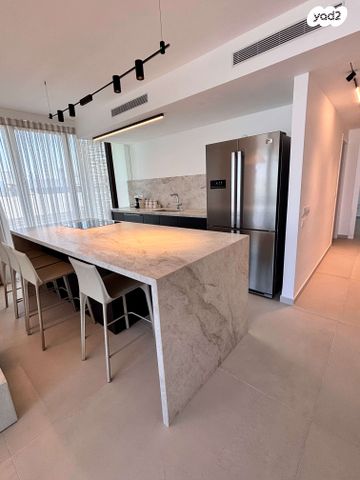 דירה, הרא"ש 5, גבעת הרצל, אזור המלאכה יפו, תל אביב יפו