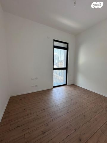 דירה, הרא"ש 3, גבעת הרצל, אזור המלאכה יפו, תל אביב יפו