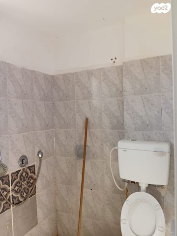 דירה, שדרות ירושלים 205, יפו ד', גבעת התמרים, תל אביב יפו