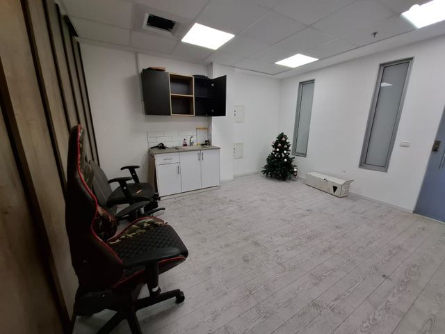 משרדים, חיפה