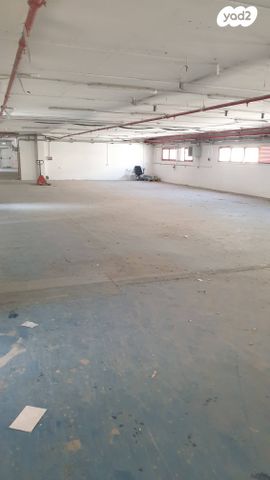 מחסנים, אזור תעשיה ספיר, נתניה