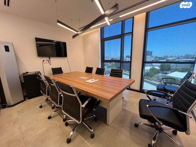 משרדים, נח מוזס, מב"ת מערב, אזור תעשייה חדש, ראשון לציון