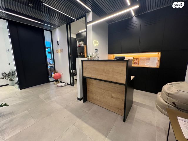 משרדים, נח מוזס, מב"ת מערב, אזור תעשייה חדש, ראשון לציון