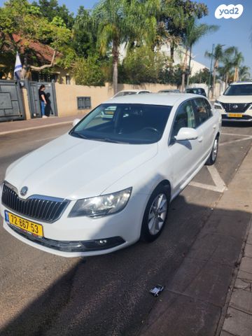 מודעת רכב סקודה סופרב