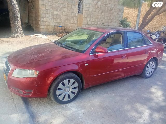 מודעת רכב אאודי A4