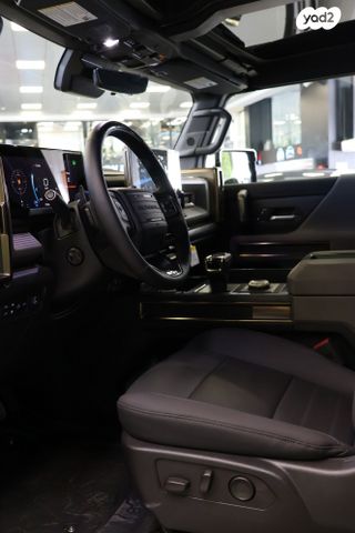 ג'י.אם.סי האמר EV