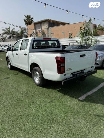 איסוזו די-מקס