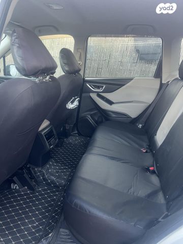 סובארו פורסטר