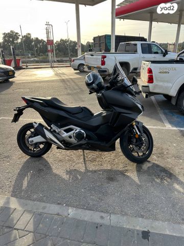 מודעת רכב הונדה פורזה 750
