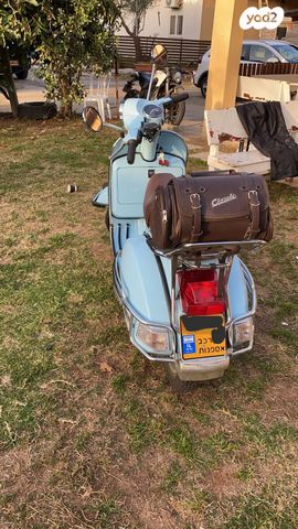 פיאג'ו וספה PX200E