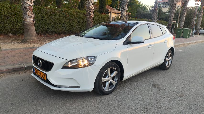 מודעת רכב וולוו V40