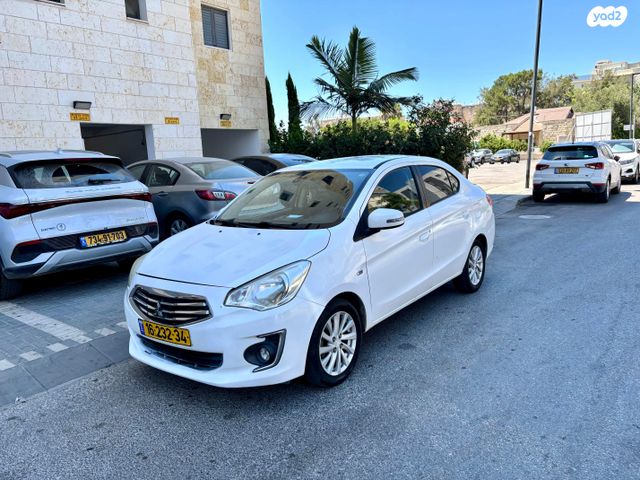 מודעת רכב מיצובישי אטראז'