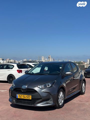 מודעת רכב טויוטה יאריס 2