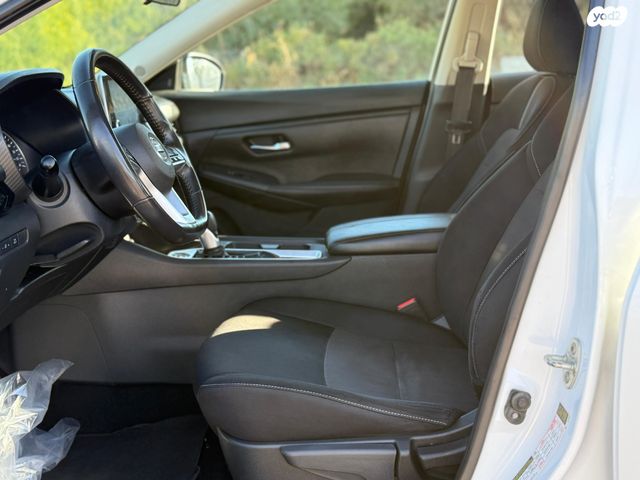 ניסאן סנטרה