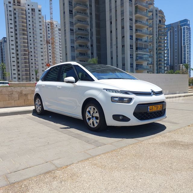 מודעת רכב סיטרואן C4 פיקאסו