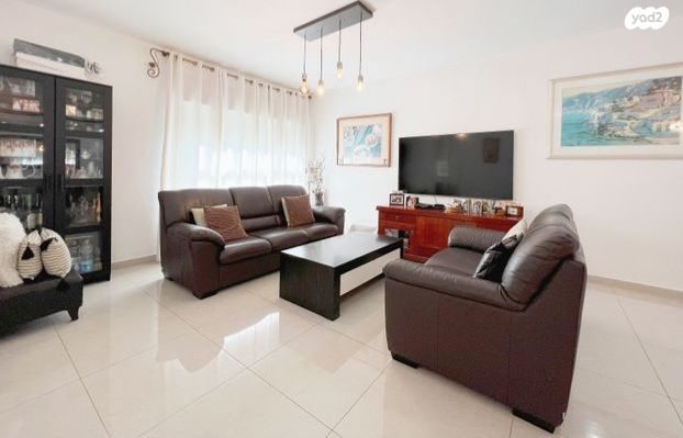 מקווה ישראל 4