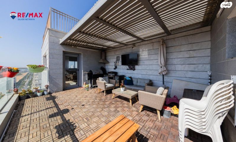 גג/ פנטהאוז, שדרות טום לנטוס, קרית השרון, נתניה