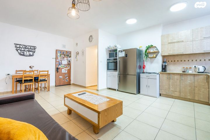 הרברט סמואל 33