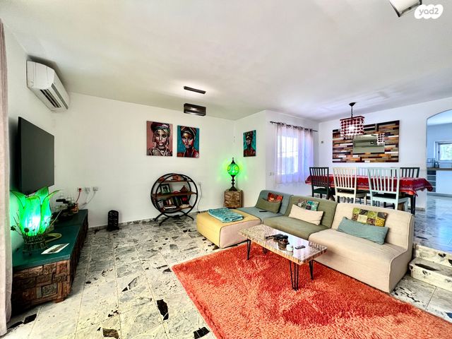 בית פרטי/ קוטג', עמק חפר 98, נאות הרצל, נתניה