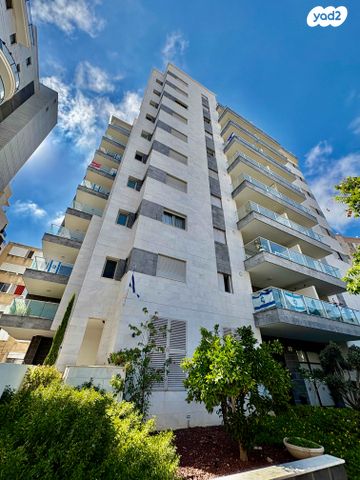 דירה, נתניה