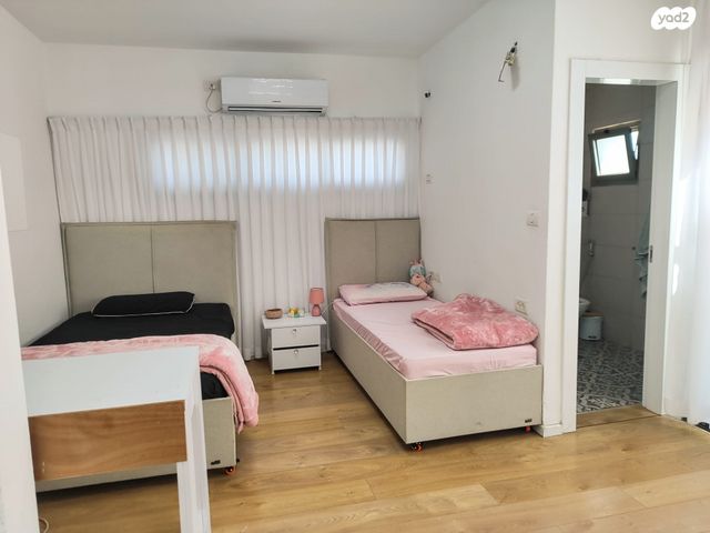 דו משפחתי, דן, כפיר יוסף, אלפי מנשה